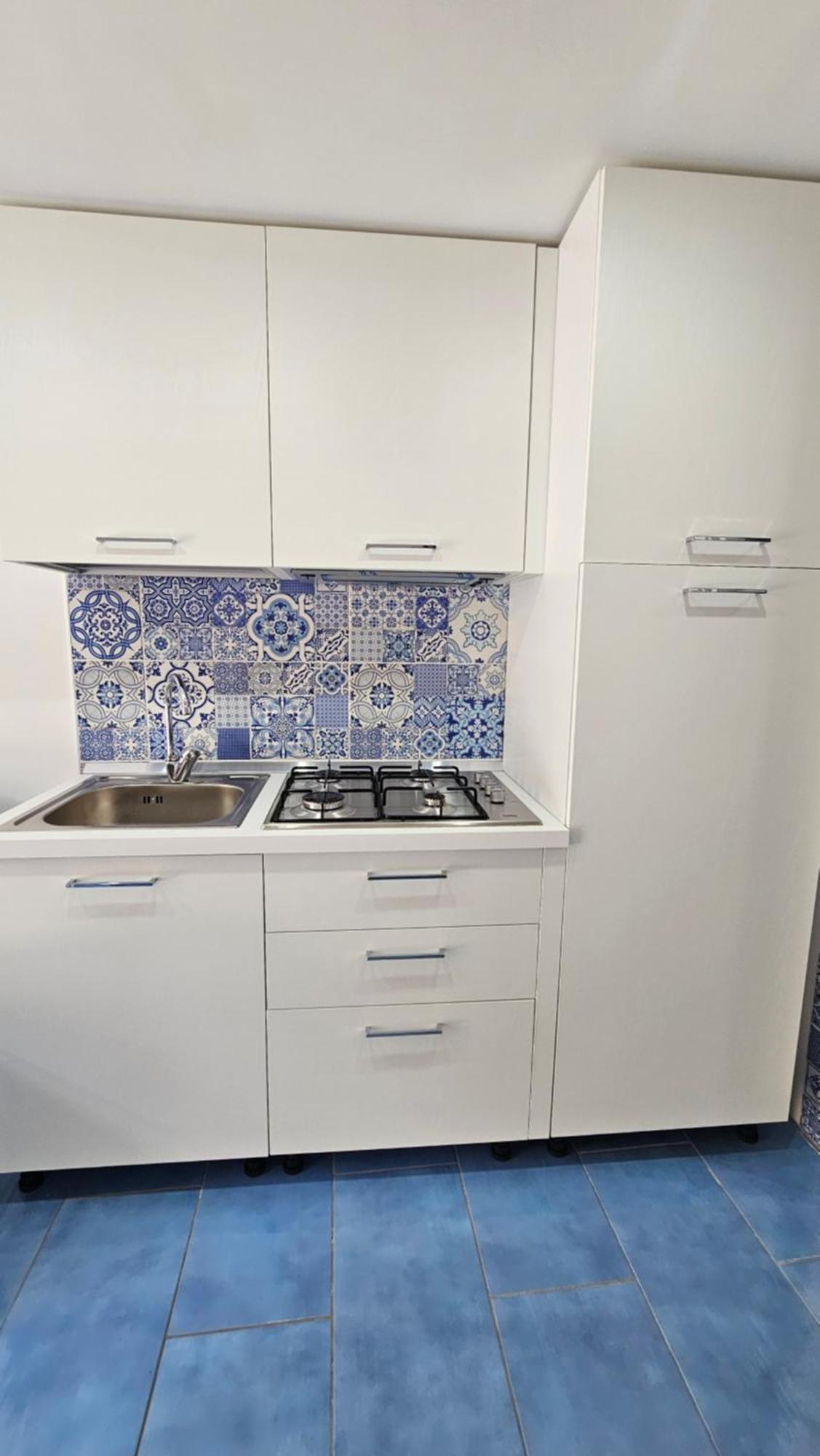 Apartament A Quattro Passi Dal Mare Ischia Zewnętrze zdjęcie